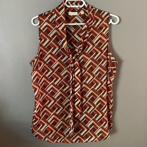 Ladies sleeveless top